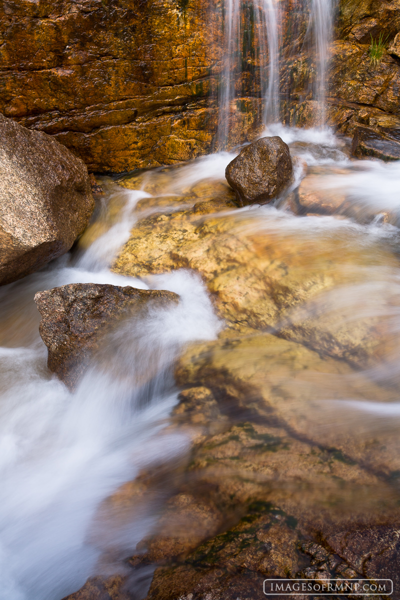 This little waterfall and boulder grabbed my attention on my way up to Lawn Lake. I really debated for a while whether I should...